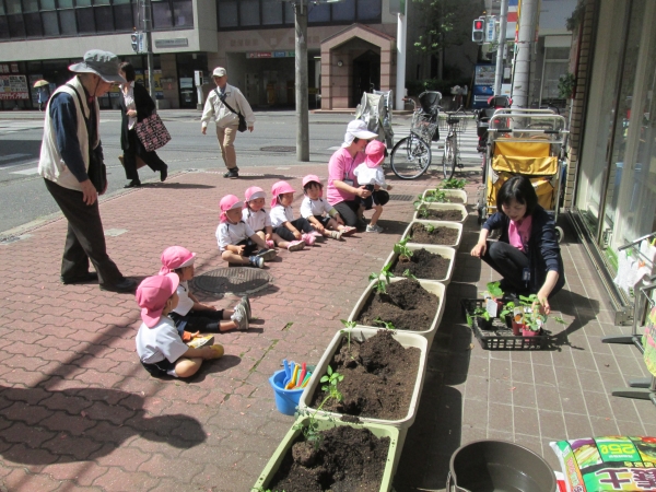 すくすく子どもの家